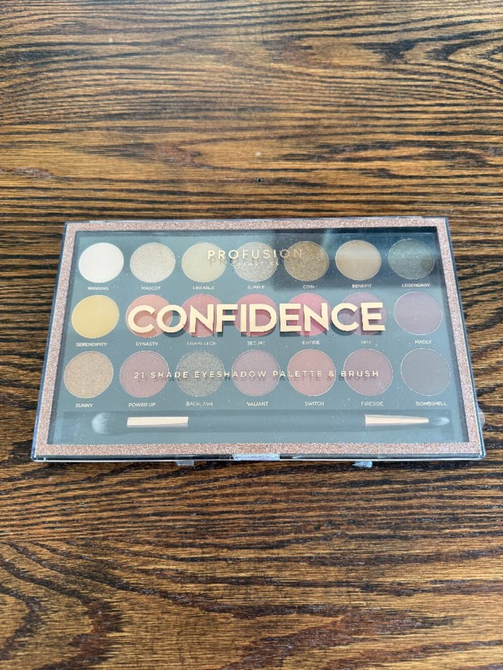 Profusion Cosmetics Confidence 21 Shade Eyeshadow Palette